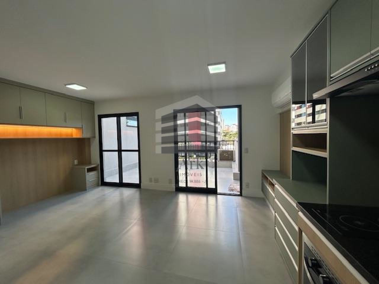 Studio aluguel Mirandópolis - Referência CM17077