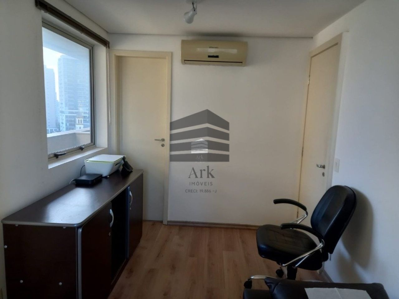 Sala Comercial à venda na Rua VergueiroVila Mariana - CM13102005.jpg