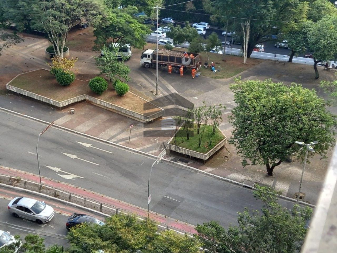 Sala Comercial à venda na Rua VergueiroVila Mariana - CM13102008.jpg