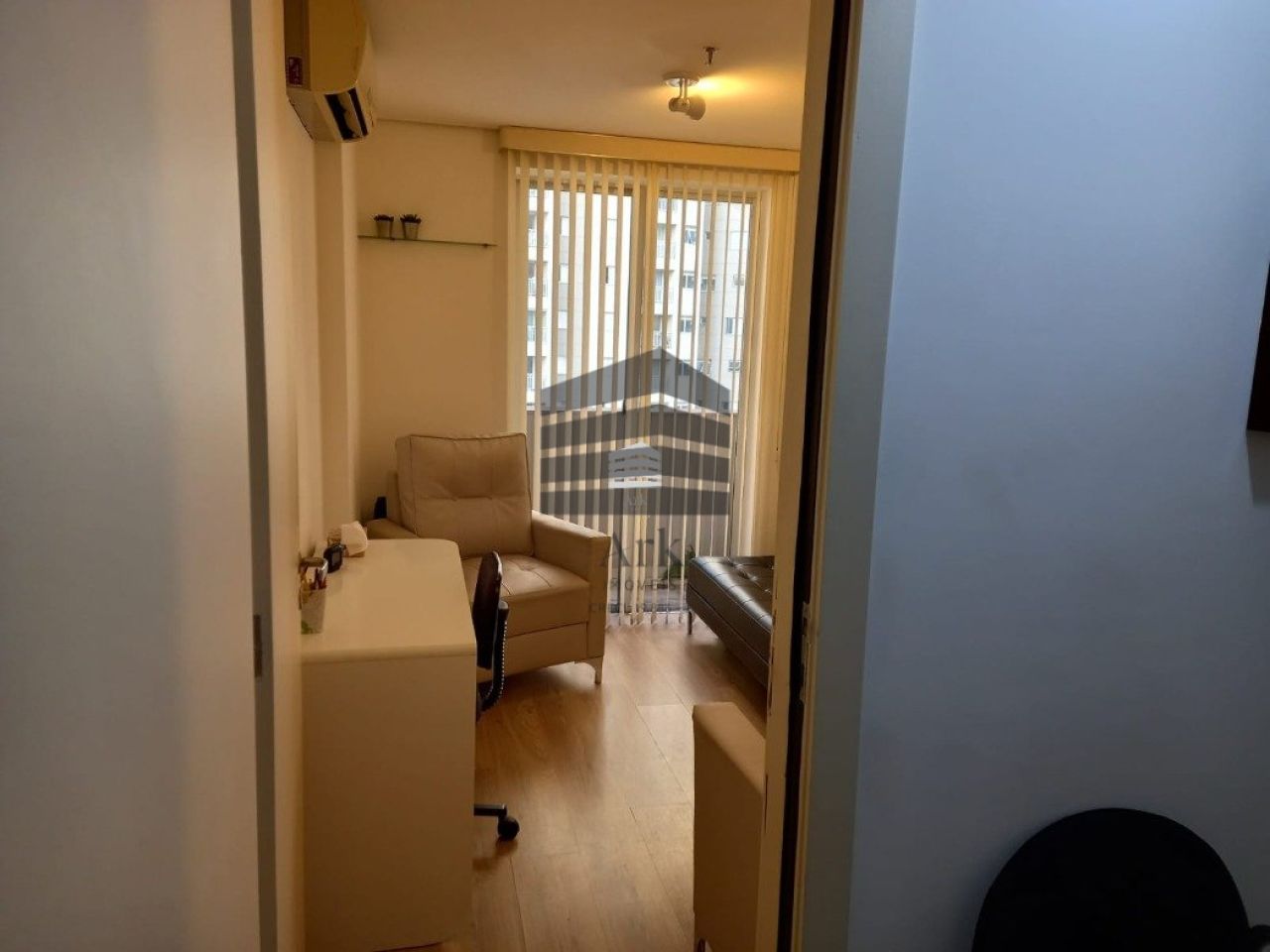 Sala Comercial à venda na Rua VergueiroVila Mariana - CM13102026.jpg