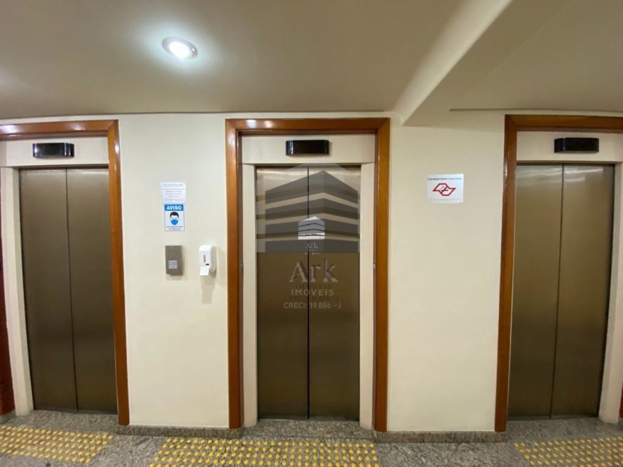 Sala Comercial à venda na Rua VergueiroVila Mariana - CM15821010.jpg