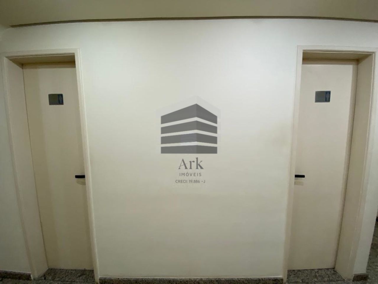 Sala Comercial à venda na Rua VergueiroVila Mariana - CM15821011.jpg